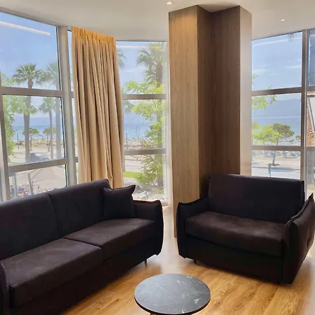 Elmar Hotel