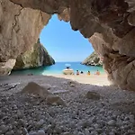 Elmar Hotel Vlorë