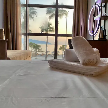 Elmar Hotel